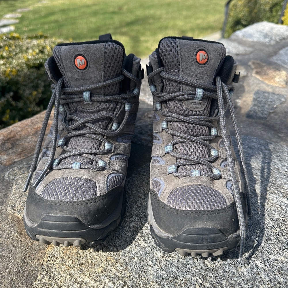 Women's  Merrill Moab 2 WP Size 7 Hiking Boots